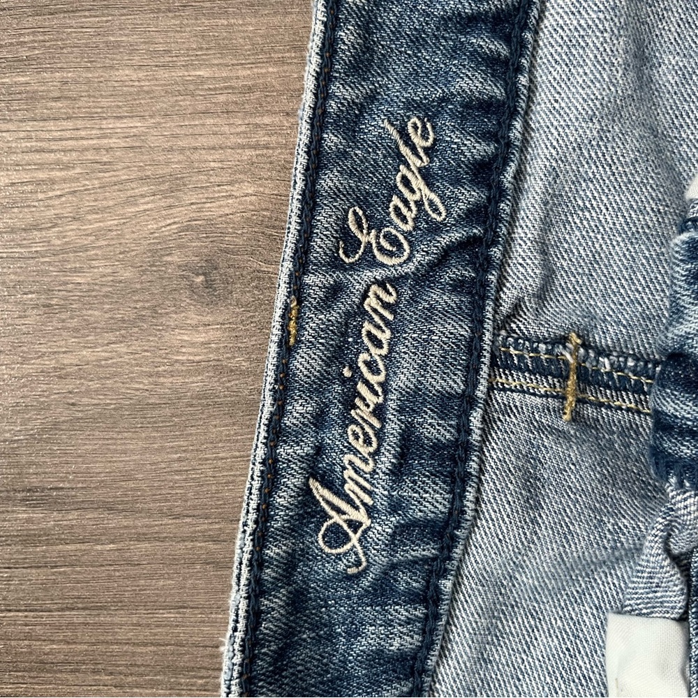 Distressed Denim Shorts - Picture 3 of 4